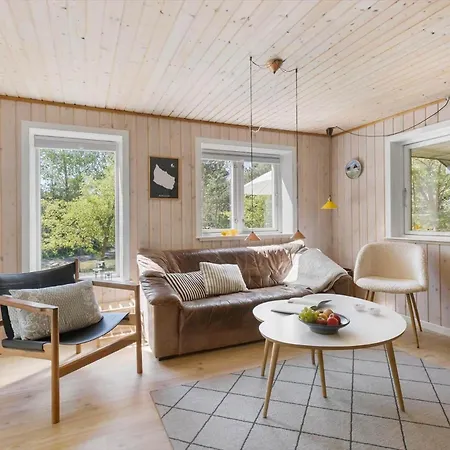 1485-akirkeby-lyngvejen-9 * Vester Somarken